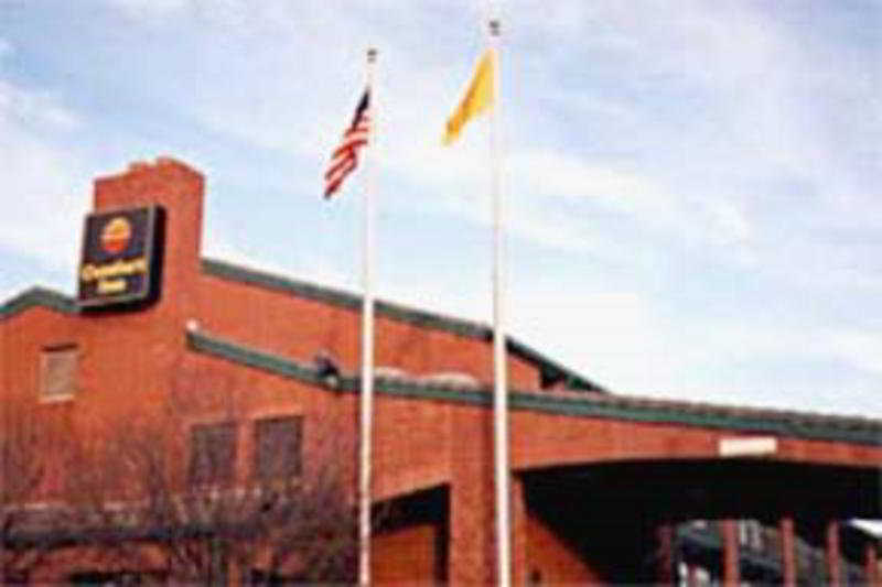 Ramada By Wyndham Albuquerque Airport Hotel Exterior foto